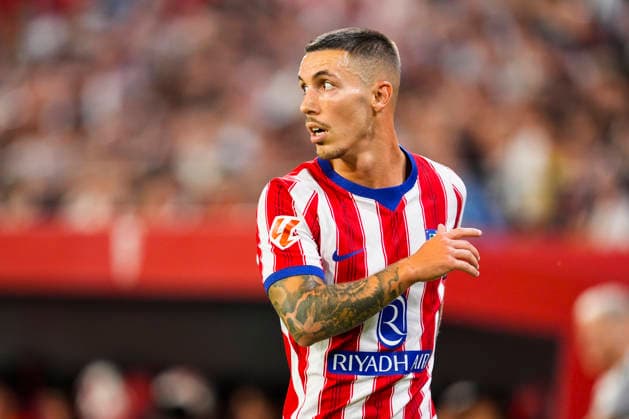 August 29, 2026, Sevilla, Sevilla, Spain: Alejandro Grimaldo of Atletico de Madrid looks on during the Spanish league, LaLiga EA Sports, football match played between Sevilla FC and Atletico de Madrid at Ramon Sanchez-Pizjuan stadium on August 29, 2026, in Sevilla, Spain. Sevilla FC V Atletico De Madrid - LaLiga EA Sports  - ZUMAa181 20260829_zaa_a181_186 Copyright: xJoaquinxCorcherox