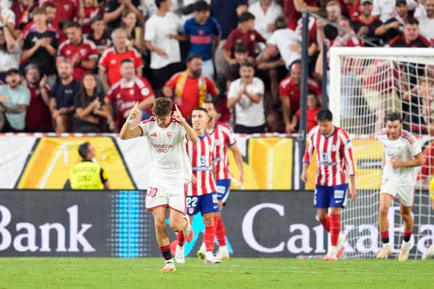 August 29, 2026, Sevilla, Sevilla, Spain: Miguel Sierra of Sevilla FC celebrates a goal during the Spanish league, LaLiga EA Sports, football match played between Sevilla FC and Atletico de Madrid at Ramon Sanchez-Pizjuan stadium on August 29, 2026, in Sevilla, Spain. Sevilla Spain - ZUMAa181 20260829_zaa_a181_196 Copyright: xJoaquinxCorcherox