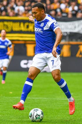 Oliver Schmitt, SV Meppen, 7 with the ball, game scene, cutout, full-body, single frame, action, 08 29 2026, Aachen, Germany, soccer, 3rd Division, TSV Alemannia Aachen vs. SV Meppen, soccer, 3rd Division, TSV Alemannia Aachen vs. SV Meppen, DFB and DFL regulations prohibit any use of photographs as image sequences and or quasi-video xmhx