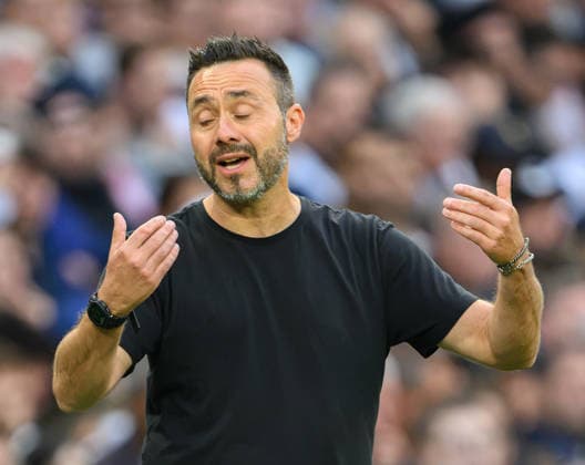 29 August 2026 - Tottenham Hotspur v Newcastle United - Premier League - Tottenham Hotspur Stadium - London. Tottenham Hotspur v Newcastle United - Premier League - Tottenham Hotspur Stadium - London. Tottenham Manager Roberto De Zerbi. Picture : Mark Pain LONDON England  Copyright: xMarkxPainx