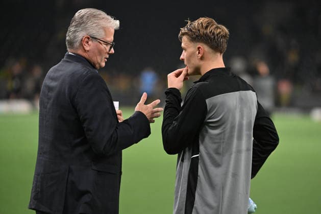BERN, SWITZERLAND, AUGUST 29: Lewin Blum of Young Boys (right) during the postgame interview following the Swiss Super League match between BSC Young Boys and FC Basel 1893 at Wankdorf Stadium on August 29, 2026, in Bern, Switzerland. Bern, Wankdorf Stadium, Bern, Switzerland Copyright: xJustPictures.ch ManuelxWinterbergerx jp-en-EuSpIm-MWI_2994