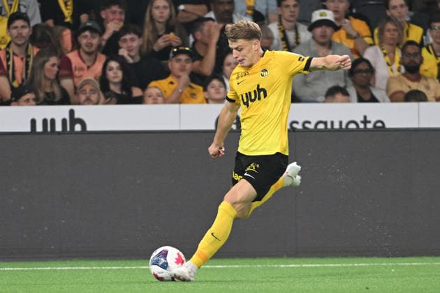 BERN, SWITZERLAND, AUGUST 29 Lewin Blum of Young Boys in action during the Swiss Super League match between BSC Young Boys and FC Basel 1893 at Stadion Wankdorf on August 29, 2026, in Bern, Switzerland Bern Stadion Wankdorf Bern Switzerland Copyright: xJustPictures.ch ManuelxWinterbergerx jp-en-EuSpIm-MWI_2841