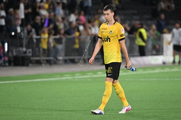 BERN, SWITZERLAND, AUGUST 29: Sandro Lauper of Young Boys after the game during the Swiss Super League match between BSC Young Boys and FC Basel 1893 at Wankdorf Stadium on August 29, 2026, in Bern, Switzerland. Bern, Wankdorf Stadium, Bern, Switzerland Copyright: xJustPictures.ch ManuelxWinterbergerx jp-en-EuSpIm-MWI_2975