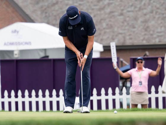 GRAND BLANC, MI - AUGUST 29: Michael Block of United States of America putts the ball on the 18th green during the second round of the PGA, Golf Herren TOUR Champions The Ally Challenge on August 29, 2026, at Warwick Hills Golf and Country Club in Grand Blanc, Michigan. (Photo by Joseph Weiser Icon Sportswire) GOLF: AUG 29 PGA TOUR Champions The Ally Challenge EDITORIAL USE ONLY Icon260829037