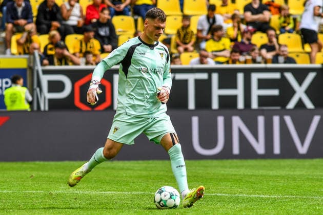 Stefan Bajic, goalkeeper for Alemannia Aachen, 23, with the ball, game scene, cutout, full-body, single frame, action, August 29, 2026, Aachen, Germany, soccer, 3. Liga, TSV Alemannia Aachen vs. SV Meppen, soccer, 3rd Division, TSV Alemannia Aachen vs. SV Meppen, DFB and DFL regulations prohibit any use of photographs as image sequences and or quasi-video xmhx