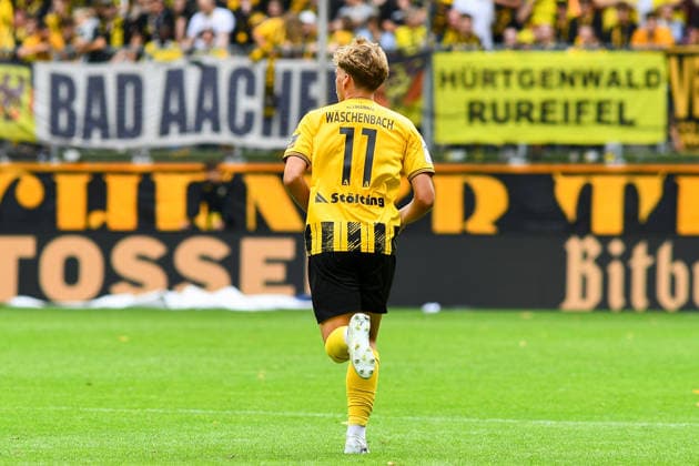 Meiko Wäschenbach, Alemannia Aachen, 11, rear view, cropped, full body, single shot, action, August 29, 2026, Aachen, Germany, soccer, 3rd Division, TSV Alemannia Aachen vs. SV Meppen, soccer, 3rd Division, TSV Alemannia Aachen vs. SV Meppen, DFB and DFL regulations prohibit any use of photographs as image sequences and or quasi-video xmhx