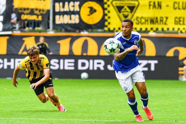 Oliver Schmitt, SV Meppen, No. 7 with the ball, match scene, August 29, 2026, Aachen, Germany, soccer, 3rd Division, TSV Alemannia Aachen vs. SV Meppen, soccer, 3rd Division, TSV Alemannia Aachen vs. SV Meppen, DFB and DFL regulations prohibit any use of photographs as image sequences and or quasi-video xmhx
