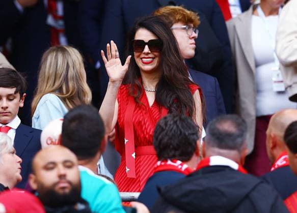 Linda Pizzuti in the stand Liverpool v Nottingham Forest, Premier League Football, Football, Anfield, Liverpool, UK - 29 Aug 2026Liverpool Anfield United Kingdom EDITORIAL USE ONLY No use with unauthorised audio, video, data, fixture lists, club league logos or live services. Online in-match use limited to 120 images, no video emulation. No use in betting, games or single club league player publications. Copyright: xMattxWest Shutterstockx 17118964bo
