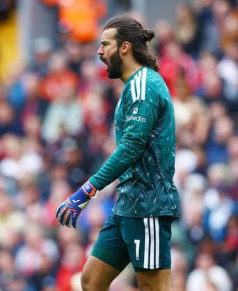 Liverpool goalkeeper Alisson Becker Liverpool v Nottingham Forest, Premier League Football, Football, Anfield, Liverpool, UK - 29 Aug 2026Liverpool Anfield United Kingdom EDITORIAL USE ONLY No use with unauthorised audio, video, data, fixture lists, club league logos or live services. Online in-match use limited to 120 images, no video emulation. No use in betting, games or single club league player publications.  Copyright: xMattxWest Shutterstockx 17118964bz