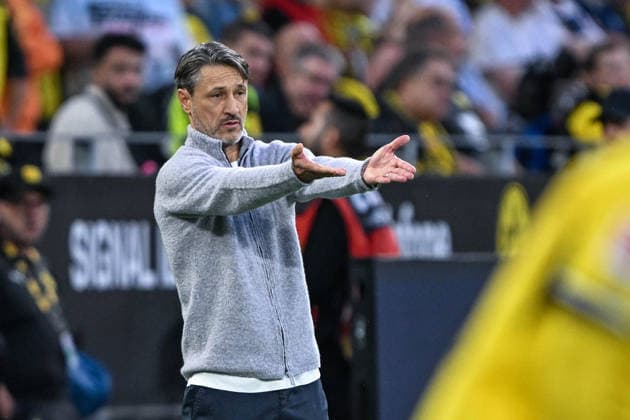 1. Bundesliga 26 27 - Borussia Dortmund - Hamburger SV am 29.08.2026 an der Bremer Brücke in Osnabrück Trainer Niko Kovac (Dortmund) *** 1 Bundesliga 26 27 Borussia Dortmund vs. Hamburger SV on August 29, 2026, at the Bremer Brücke in Osnabrück Coach Niko Kovac Dortmund MT