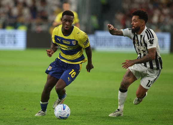 SOCCER - Serie A - Juventus FC vs. Parma Calcio Photo by IPA ABACAPRESS.COM87915333 - Lamine Keita of Parma Calcio and Douglas Luiz of Juventus FC during the 2026 27 Italian Serie A soccer match between Juventus FC and Parma Calcio on August 29, 2026, at Allianz Stadium in Turin, Italy. Photo by Nderim KACELI Turin Italy  Copyright: xIPAxSport ABACAx