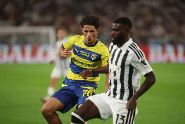 SOCCER - Serie A - Juventus FC vs. Parma Calcio Photo by IPA ABACAPRESS.COM87915342 - Simone Lontani of Parma Calcio and Jeremmie Boga of Juventus FC during the 2026 27 Italian Serie A soccer match between Juventus FC and Parma Calcio on August 29, 2026, at Allianz Stadium in Turin, Italy. Photo by Nderim KACELI Turin Italy  Copyright: xIPAxSport ABACAx