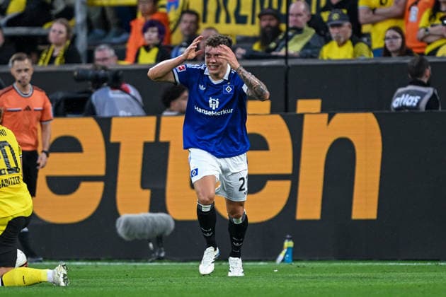 1. Bundesliga 26 27 - Borussia Dortmund - Hamburger SV am 29.08.2026 an der Bremer Brücke in Osnabrück Nicolai Remberg (Hamburg) unzufrieden, enttäuscht, enttaeuscht, niedergeschlagen. *** 1 Bundesliga 26 27 Borussia Dortmund vs. Hamburger SV on August 29, 2026, at the Bremer Brücke in Osnabrück Nicolai Remberg Hamburg: dissatisfied, disappointed, disheartened, dejected MT