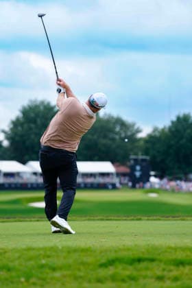 August 29, 2026, Atlanta, Georgia, USA: Ryan Fox (New Zealand) hits his tee shot on the 9th hole, during the third round at East Lake Golf Club. Atlanta USA - ZUMAd212 20260829_zsp_d212_111 Copyright: xRichardxDolex