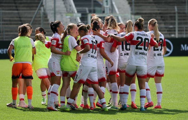 29.08.26 Frauen VfB Stuttgart - Hamburger SV Deutschland, Stuttgart, 29.08.2026, Fussball, Frauen, Bundesliga, Saison 2026 2027, VfB Stuttgart - Hamburger SV (2:1): Nicole Billa (VfB Stuttgart); Jubel Tor 2:1 Billa. *** August 29, 2026 Women s VfB Stuttgart vs. Hamburger SV Germany, Stuttgart, August 29, 2026, Soccer, Women s, Bundesliga, 2026–2027 Season, VfB Stuttgart vs. Hamburger SV 2–1 Nicole Billa (VfB Stuttgart) celebrates the goal: 2–1 Billa