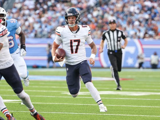 Aug 29, 2026; Nashville, Tennessee, USA; Chicago Bears quarterback Tyson Bagent (17) runs out of the pocket during the NFL, American Football Herren, USA preseason game between the Chicago Bears and the Tennessee Titans at Nissan Stadium (Nashville). Mandatory Credit: -Cal Media Nashville USA - ZUMAc04_ 20260829_zma_c04_081 Copyright: xStephenxFurstx