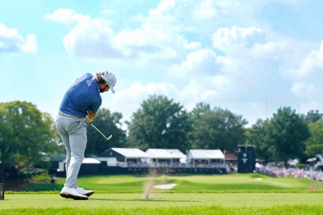 August 29, 2026, Atlanta, Georgia, USA: Cameron Young (USA) hits his tee shot on the 9th hole, during the third round at East Lake Golf Club. PGA, Golf Herren Tour TOUR Championship  - ZUMAd212 20260829_zsp_d212_171 Copyright: xRichardxDolex