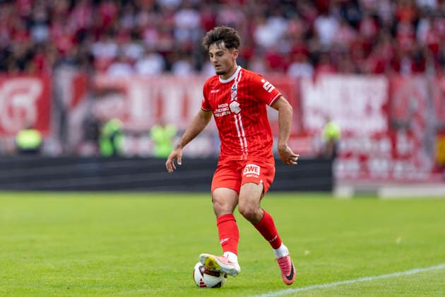 Northeast Regional League: FC Rot Weiß Erfurt vs. BFC Preussen Erfurt, August 29, 2026; Dustin Forkel, 17; FC Rot Weiß Erfurt; Northeast Regional League: FC Rot Weiß Erfurt vs. BFC Preussen, Steigerwaldstadion, Erfurt, August 29, 2026 Copyright: xBEAUTIFULxSPORTS Duehringx