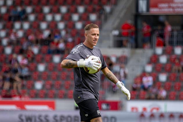 Northeast Regional League: FC Rot Weiß Erfurt vs. BFC Preussen Erfurt, August 29, 2026. Warm-up: Patrick Ecke, goalkeeper coach for FC Rot Weiß Erfurt. Northeast Regional League: FC Rot Weiß Erfurt vs. BFC Preussen, Steigerwaldstadion, Erfurt, August 29, 2026. Copyright: xBEAUTIFULxSPORTS Duehringx