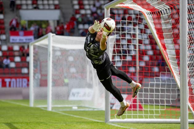Northeast Regional League: FC Rot Weiß Erfurt vs. BFC Preussen Erfurt, August 29, 2026; Warm-up: Lorenz Otto; 1. FC Rot Weiß Erfurt; Northeast Regional League: FC Rot Weiß Erfurt vs. BFC Preussen, Steigerwaldstadion, Erfurt, August 29, 2026 Copyright: xBEAUTIFULxSPORTS Duehringx