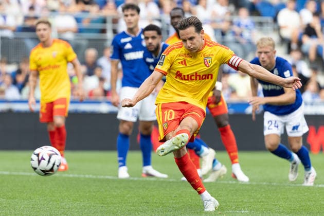 Florian Thauvin seen during Ligue 1 26 27 game between teams of RSC Strasbourg and RC Lens at Stade de la Meinau (Benjamin Faes Ball Raw Images) Strasbourg Stade de la Meinau France Copyright: xBenjaminxFaesx 0W4A2823