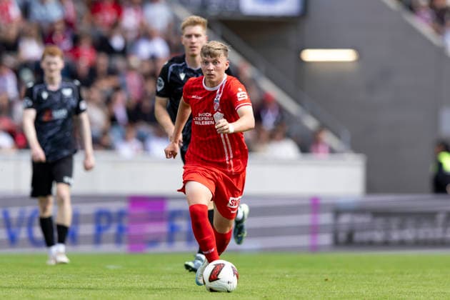 Northeast Regional League: FC Rot Weiß Erfurt vs. BFC Preussen Erfurt, August 29, 2026; Marco Ferdinand Wolf, 10, FC Rot Weiß Erfurt; Northeast Regional League: FC Rot Weiß Erfurt vs. BFC Preussen, Steigerwaldstadion, Erfurt, August 29, 2026 Copyright: xBEAUTIFULxSPORTS Duehringx