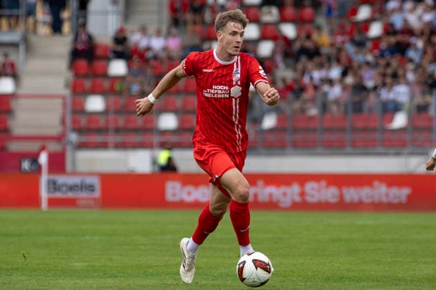 Regionalliga Nordost: FC Rot Weiß Erfurt vs. BFC Preussen Erfurt, August 29, 2026; Laurenz Dehl, 29; FC Rot Weiß Erfurt; Regionalliga Nordost: FC Rot Weiß Erfurt vs. BFC Preussen, Steigerwaldstadion, Erfurt, August 29, 2026 Copyright: xBEAUTIFULxSPORTS Duehringx