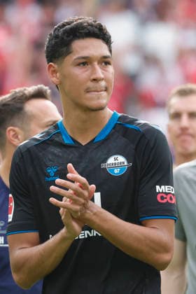 Im Bild: Santiago Castaneda (SC Paderborn 07, 5) 29.08.2026, FSV Mainz 05 - SC Paderborn 07, 1. Bundesliga, 1. Spieltag, Deutschland, Mainz, MEWA Arena, DFL REGULATIONS PROHIBIT ANY USE OF PHOTOGRAPHS AS IMAGE SEQUENCES AND OR QUASI-VIDEO. *** Pictured: Santiago Castaneda, SC Paderborn 07, May 29, 2026, FSV Mainz 05 vs. SC Paderborn 07, Bundesliga 1, Matchday 1, Germany, Mainz, MEWA Arena, DFL REGULATIONS PROHIBIT ANY USE OF PHOTOGRAPHS AS IMAGE SEQUENCES AND OR QUASI-VIDEO Copyright: HMBxMedia xJulienxBecker