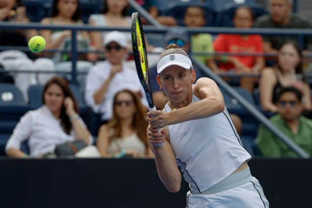 August 29, 2026, Monterrey, Nuevo Leon, Mexico: Elise Mertens (BEL) in action against Diane Parry (FRA) during the Monterrey Open WTA, Tennis Damen 500 final at the GNP Stadium in Monterrey, Nuevo Leon. Monterrey Mexico - ZUMAo125 20260829_zip_o125_002 Copyright: xAntonioxOjedax