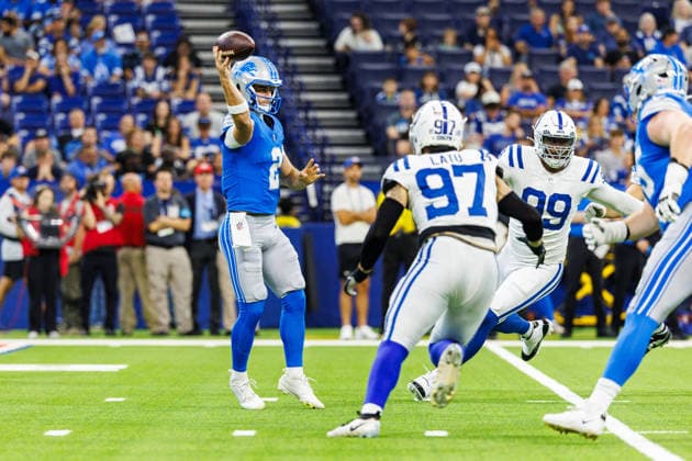 Aug 29, 2026; Indianapolis, Indiana, USA; Detroit Lions quarterback Luke Altmyer (2) during NFL, American Football Herren, USA preseason game action against the Indianapolis Colts at Lucas Oil Stadium. Mandatory Credit: -Cal Media Indianapolis USA - ZUMAc04_ 20260829_zma_c04_265 Copyright: xJohnxMersitsx