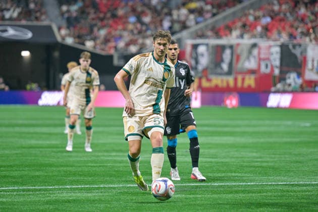 ATLANTA, GA - AUGUST 29: Alexey Miranchuk 59 of Atlanta passes the ball during the MLS, Fussball Herren, USA match between Charlotte FC and Atlanta United FC on August 29th, 2026 at Mercedes-Benz Stadium in Atlanta, GA. (Photo by Rich von Biberstein Icon Sportswire) SOCCER: AUG 29 MLS Atlanta United vs Charlotte FC EDITORIAL USE ONLY Icon260829036
