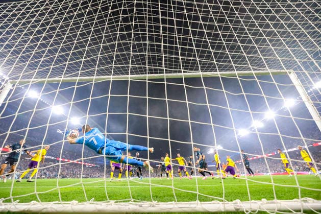 August 29, 2026, St. Paul, Minnesota, United States: Orlando City goalkeeper MAXIME CRo°PEAU (71) dives for a shot. Minnesota United hosted Orlando City on August 29th. The teams faced off at Allianz Field in St. Paul, Minnesota. The game ended in a draw 3-3. MLS, Fussball Herren, USA 2026 - Minnesota United 3:3 Orlando City  - ZUMAt166 20260829_zsp_t166_012 Copyright: xMichaelxTurnerx