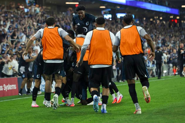 August 29, 2026, St. Paul, Minnesota, United States: Minnesota United players join in celebration of a goal by Minnesota United FC forward KELVIN YEBOAH (9). Minnesota United hosted Orlando City on August 29th. The teams faced off at Allianz Field in St. Paul, Minnesota. The game ended in a draw 3-3. MLS, Fussball Herren, USA 2026 - Minnesota United 3:3 Orlando City  - ZUMAt166 20260829_zsp_t166_025 Copyright: xMichaelxTurnerx