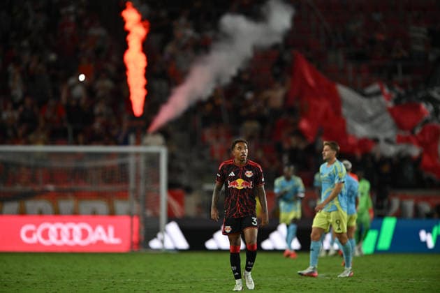 August 29, 2026, Harrison, New Jersey, United States of America: Harrison, New Jersey United States of America. 29 Aug, 2026. New York Red Bulls defender JAHKEELE MARSHALL-RUTTY (3) in action at Sports Illustrated Stadium Philadelphia Union defeats New York Red Bulls 3 to 1. Credit: , Jr. Zuma Press MLS, Fussball Herren, USA 2026: Philadelphia Union 3:1 New York Red Bulls.  - ZUMAa301 20260829_aaf_a301_003 Copyright: xBrooksxVonxArxx