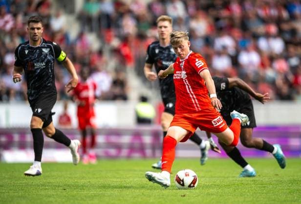 SOCCER REGIONAL LEAGUE NORTHEAST 2026–2027 SEASON, MATCHDAY 7: FC ROT WEISS ERFURT vs. BFC PREUSSEN ** FOR EDITORIAL PURPOSES ONLY ** EDITORIAL USE ONLY ** p 29 08 2026 Erfurt Soccer Northeast Regional League Matchday 7, 2026–2027 Season, Steigerwaldstadion, FC Rot Weiss Erfurt vs. BFC Preussen, photo by Marco Wolf, 10 FC Rot Weiss Erfurt, Germany, Thuringia, Erfurt, Copyright SaschaxFromm Copyright: SaschaxFromm doc87dl0xklm8p8b0zpohg ,EDITORIAL USE ONLY Copyright: SaschaxFromm