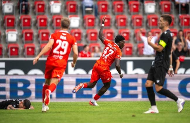 SOCCER REGIONAL LEAGUE NORTHEAST 2026–2027 SEASON, MATCHDAY 7: FC ROT WEISS ERFURT vs. BFC PREUSSEN ** FOR EDITORIAL PURPOSES ONLY ** EDITORIAL USE ONLY ** p August 29, 2026 Erfurt Soccer Northeast Regional League Matchday 7, 2026–2027 Season Steigerwald Stadium FC Rot Weiss Erfurt vs. BFC Preussen; photo by Mechak Quiala Tito 47 FC Rot Weiss Erfurt celebrates after scoring the 1–1 Germany, Thuringia, Erfurt Copyright SaschaxFromm Copyright: SaschaxFromm doc87dl1sdvtjt1duoqpd1k ,EDITORIAL USE ONLY Copyright: SaschaxFromm