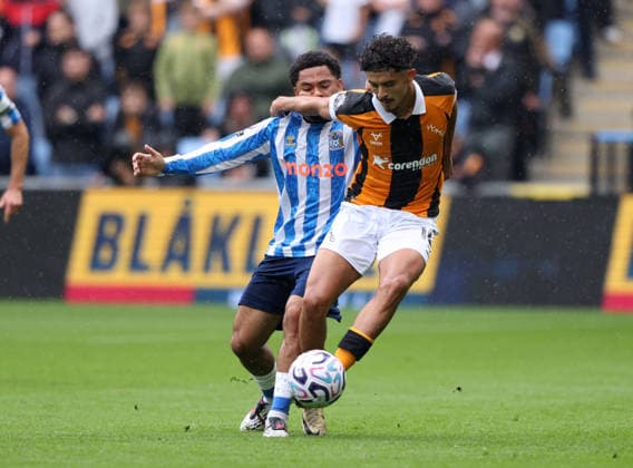 Jay Dasilva (CC) Mohamed Belloumi (HC) at the Coventry City v Hull City, EPL match, at The Coventry Building Society Arena, on 29th August, 2026.  .