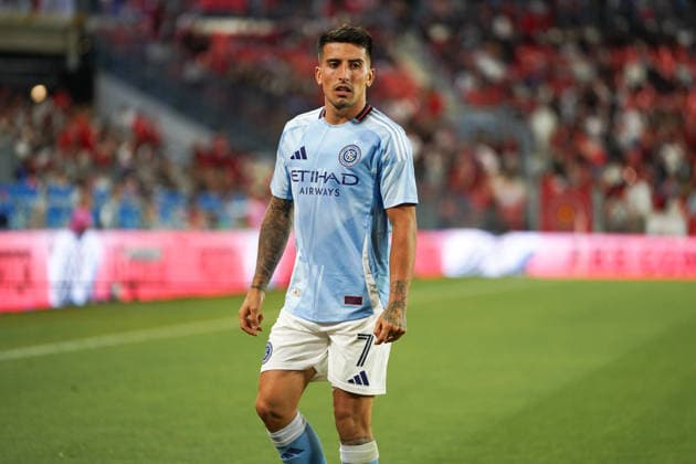 Toronto FC v NewYork City FC - MLS, Fussball Herren, USA Nicolas Fernandez 07 of New York City FC looks on during the Major League Soccer Match between Toronto FC and NewYork City FC at BMO Field Stadium. on August 29, 2026 in Toronto, Canada. (Photo by Leonardo Ramirez Eyepix Group) Copyright: xLeonardoxRamirezx xEyepixxGroupx LR29082026-06032