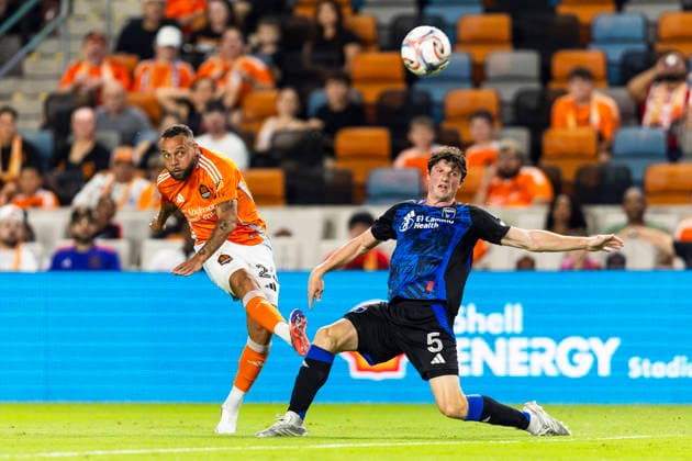 August 29, 2026, Houston, Texas, USA: DANIEL MUNIE (5) of the San Jose Earthquakes defends during the MLS, Fussball Herren, USA match between the San Jose Earthquakes and the Houston Dynamo at Shell Energy Stadium. Soccer 2026: Dynamo 0:0 Earthquakes  - ZUMAn340 20260829_zsp_n340_008 Copyright: xJoexNogalskix