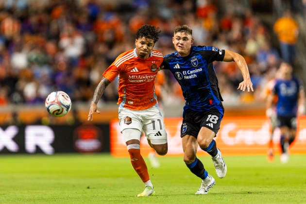 August 29, 2026, Houston, Texas, USA: REID ROBERTS (18) of the San Jose Earthquakes chases after the ball during the MLS, Fussball Herren, USA match between the San Jose Earthquakes and the Houston Dynamo at Shell Energy Stadium. Soccer 2026: Dynamo 0:0 Earthquakes  - ZUMAn340 20260829_zsp_n340_013 Copyright: xJoexNogalskix