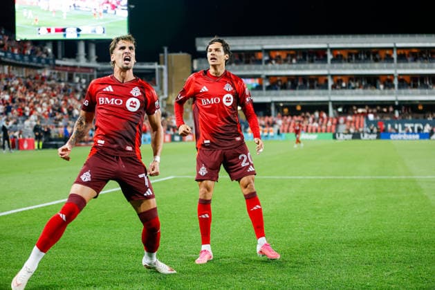 Toronto FC Vs New York City FC, August 29, 2026 Daniel Salloi 20 and Theo Corbeanu 7 of Toronto FC celebrate a goal during a Major League Soccer game between Toronto FC and New York City FC at BMO Field in Toronto, Ontario, Canada, on August 29, 2026. Toronto Ontario Canada  Copyright: xIndrawanxKumalax originalFilename:kumala-majorlea260829_npkYY.jpg