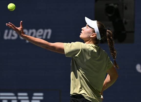 The 2026 US Open FLUSHING NY- AUGUST 29: Coco Gauff is seen on the practice court at the USTA Billie Jean King National Tennis Center on August 29, 2026 in Flushing Queens. Credit: mpi04 MediaPunch. 29 Aug 2026 Pictured: FLUSHING NY- AUGUST 29: Elena Rybakina is seen on the practice court at the USTA Billie Jean King National Tennis Center on August 29, 2026 in Flushing Queens. Credit: mpi04 MediaPunch.  Copyright: xThexMegaxAgencyxmpi04x xMediaPunchx xMEGAx