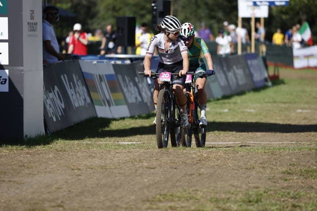 August 30, 2026, Daolasa di Commezzadura, Val di Sole Bikeland, 2026 UCI MTB World Championships Women’s U23 XCO (Cross Country Olympic) Carla Hahn, 20, GER, and Tyler Jacobs, 27, RSA, Daolasa di Commezzadura, Val di Sole Bikeland, Trento, Italy Copyright: xJustPictures.ch FrancescoxMinghettix jp-en-FrMi-_NG_1973