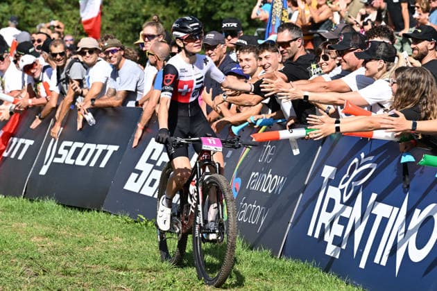 XCO Olympic Cross-Country - Women Under 23 (11) Monique Halter of Switzerland takes the third place during UCI MTB World Championship, WM, Weltmeisterschaft - Val di Sole 2026 - XCO Olympic Cross-Country - Women Under 23 category race on August 30, 2026 Val di Sole, Trento Italy. Commezzadura Trentino Italy  Copyright: xRobertoxTommasinix originalFilename:tommasini-ucimtbwo260830_npdpx.jpg