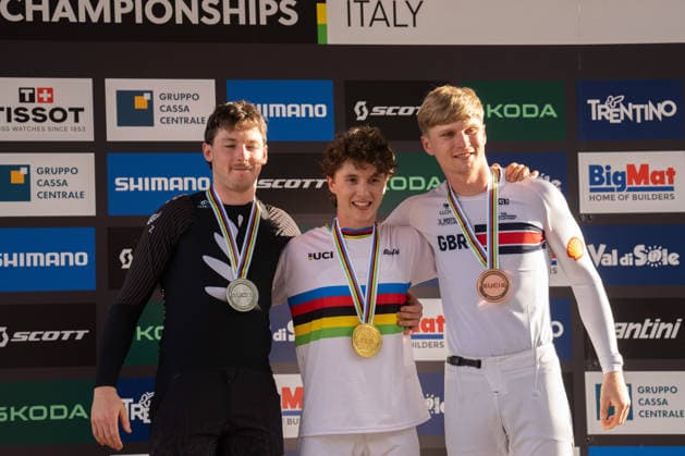 IPA87930567 - Goldstone Jackson (CAN), Stevens-Mcnab Lachlan (NZL), and Williams Jordan (GBR) during the Men s Elite Downhill race at the Val di Sole UCI Mountain Bike World Championships—the DHI race at Val di Sole Downhill—on August 29, 2026.  Copyright: xFabioxAverna IPAxSportx xx 87930567