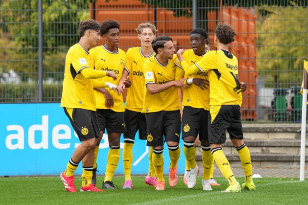 Sunday, August 30, 2026 2026–2027 Season, Matchday 4, U17 DFB Youth League Preliminary Round, Group G, at BVB Fußballpark Hohenbuschei, Dortmund, Germany BV Borussia Dortmund U17 vs. FC Schalke 04 U17 Goal celebration after Hamzath Mohamadou’s 1–0 goal for BVB
