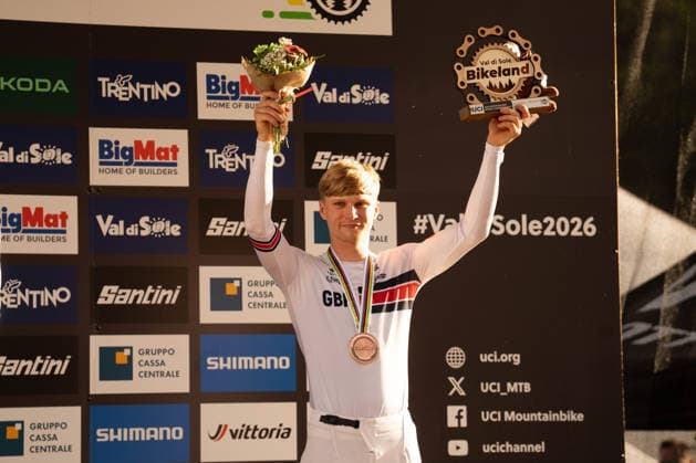 IPA87930610 - Williams Jordan (GBR) during the Men s Elite Downhill race at the Val di Sole UCI Mountain Bike World Championships—the DHI race at Val di Sole Downhill—on August 29, 2026.  Copyright: xFabioxAverna IPAxSportx xx 87930610