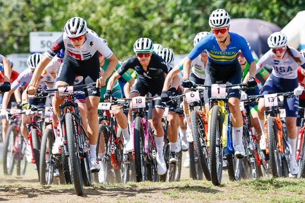 TRENTO, ITALY, AUGUST 30: Alessandra Keller of Switzerland (L) and Jenny Rissveds of Sweden (R) at the mass start during the UCI Mountain Bike World Championships—Women’s Elite Cross-Country—at Val di Sole on August 30, 2026, in Trento, Italy. Trento, Val di Sole, Trento, Italy Copyright: xJustPictures.ch FrancescoxMinghettix jp-en-EuSpIm-JP6_FRM_UCIWC_GRLXCO_30Aug_000186