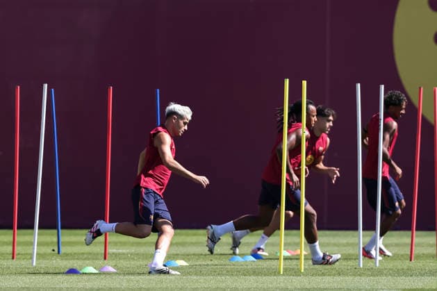 August 30, 2026, Sant Joan Despi, Barcelona, Spain: Pedri during the training day of FC Barcelona, Barca ahead the Spanish League, Laliga EA Sports, football match against Rayo Vallecano at Ciudad Esportiva Joan Gamper on August 30, 2026 in Sant Joan Despi, Barcelona, Spain. FC Barcelona Training And press conference, PK, Pressekonferenz - LaLiga EA Sports - ZUMAa181 20260830_zaa_a181_005 Copyright: xJavierxBorregox