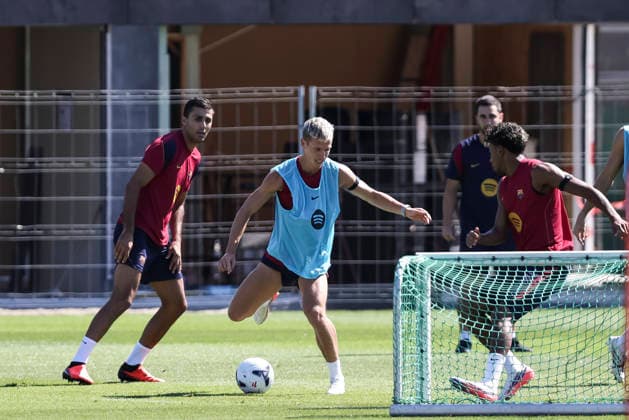 August 30, 2026, Sant Joan Despi, Barcelona, Spain: Dani Olmo and Rodri during the training day of FC Barcelona, Barca ahead the Spanish League, Laliga EA Sports, football match against Rayo Vallecano at Ciudad Esportiva Joan Gamper on August 30, 2026 in Sant Joan Despi, Barcelona, Spain. FC Barcelona Training And press conference, PK, Pressekonferenz - LaLiga EA Sports - ZUMAa181 20260830_zaa_a181_019 Copyright: xJavierxBorregox
